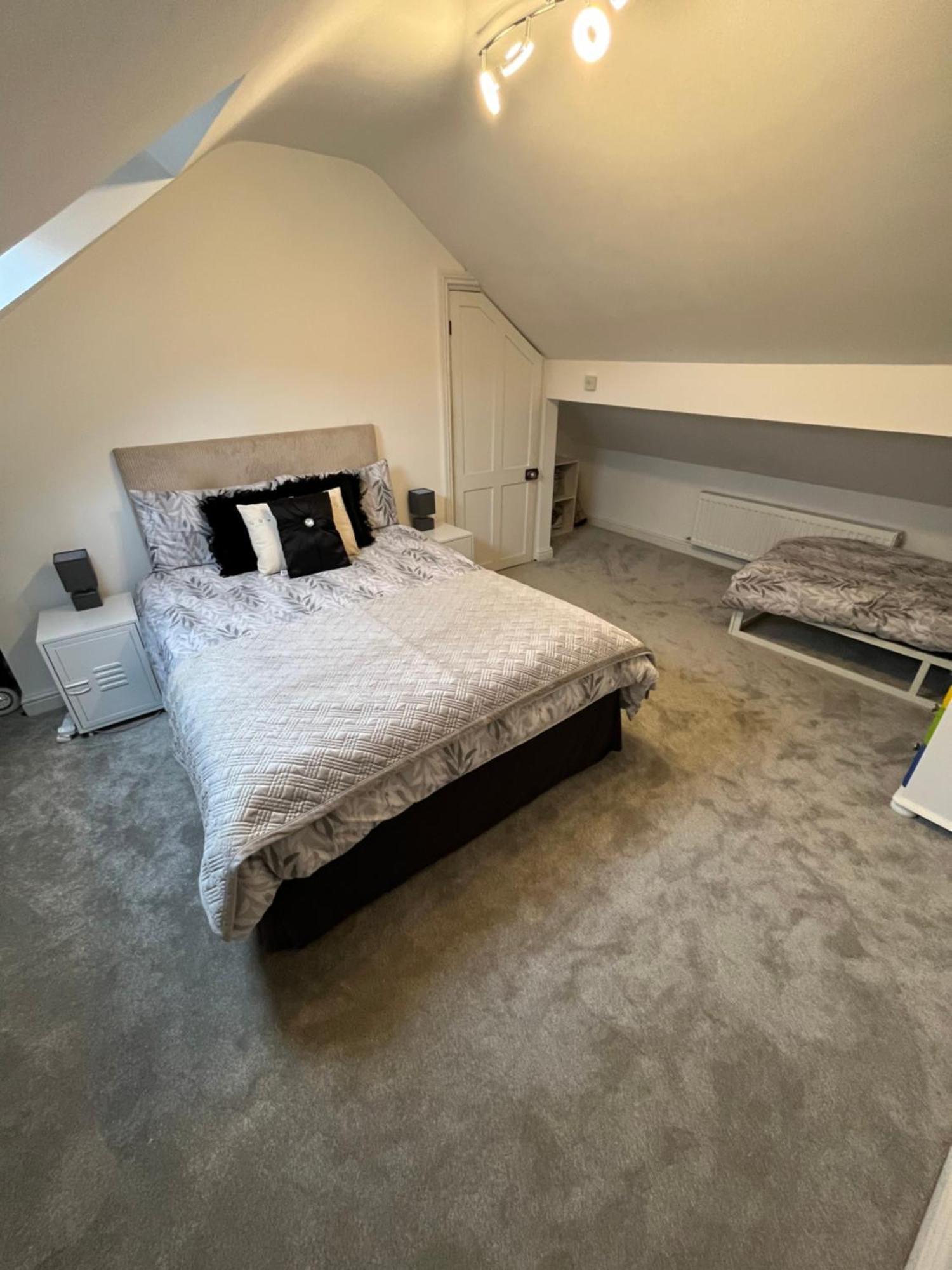 Wolf Hollow, Sleeps 4 Plus 2, Buxton Town Centre Eksteriør billede